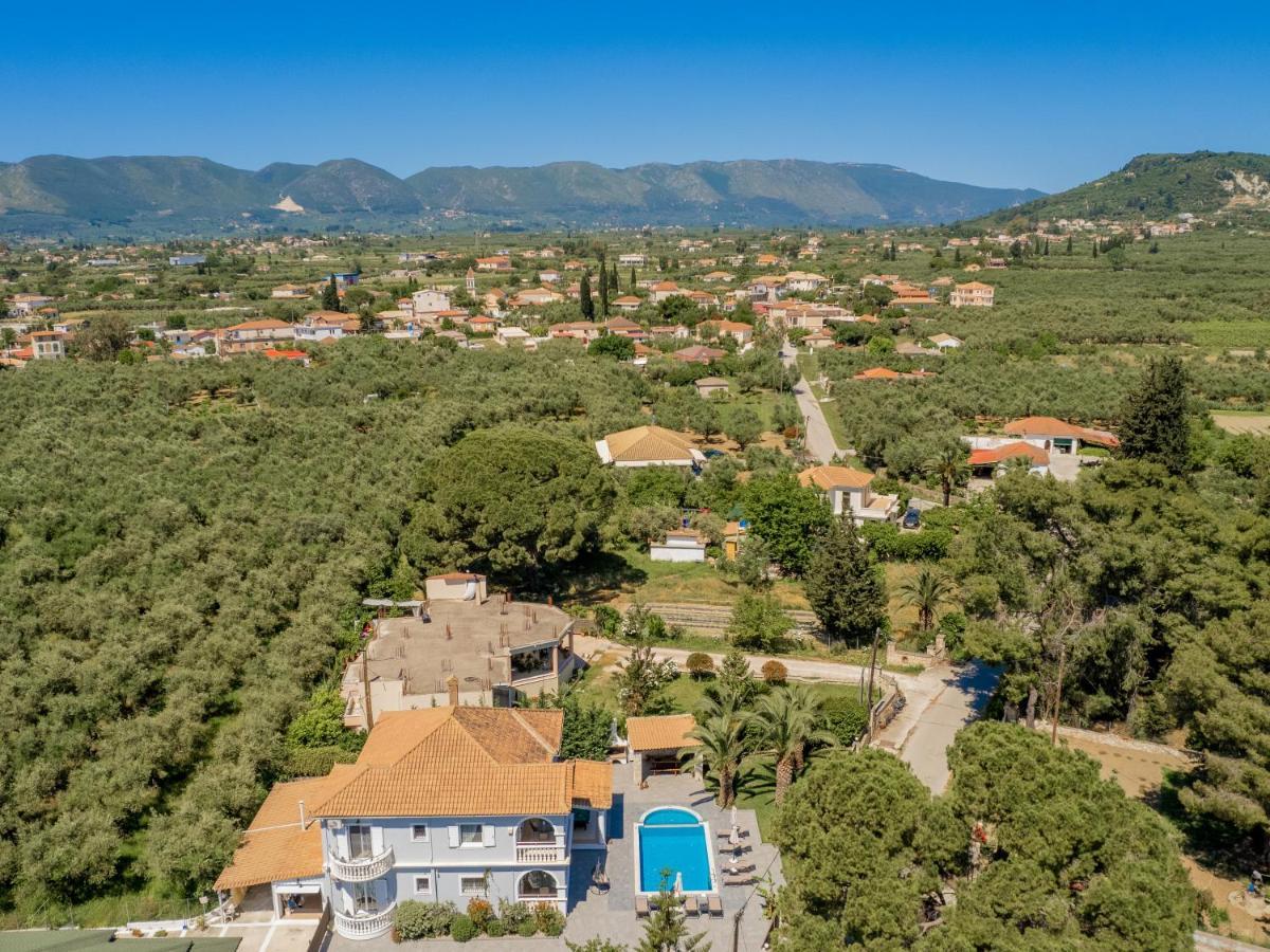 Luxury Villa Vanato & Pool Koukounaria Exterior photo