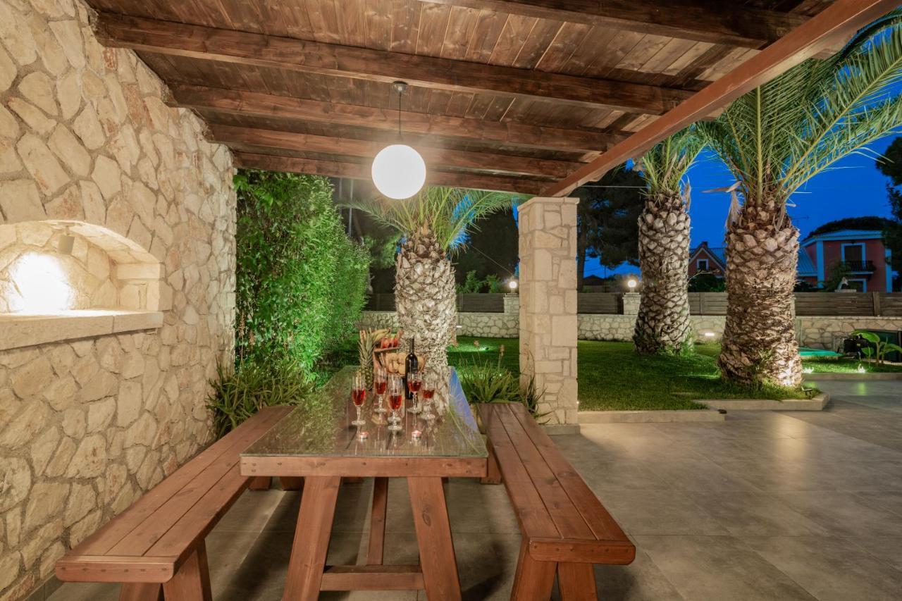 Luxury Villa Vanato & Pool Koukounaria Exterior photo